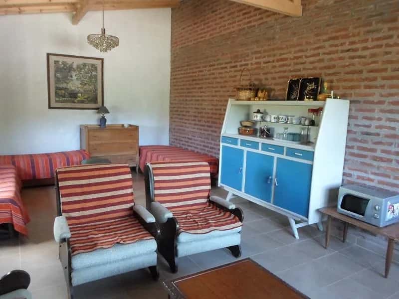 Living amoblado con TV en Propiedades Charly Balneario Reta