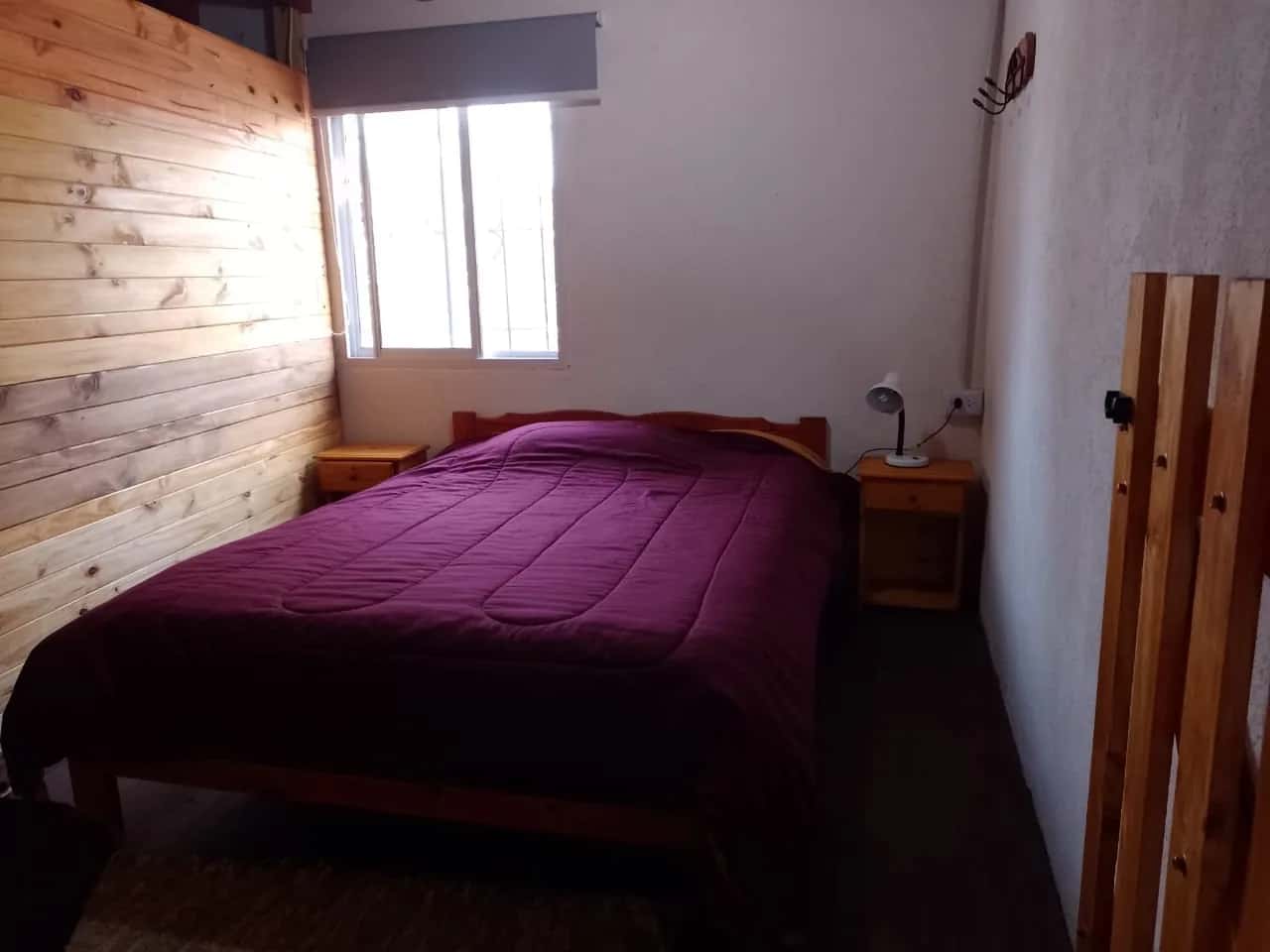 Dormitorio matrimonial de Cabañas Mabi en Balneario Reta