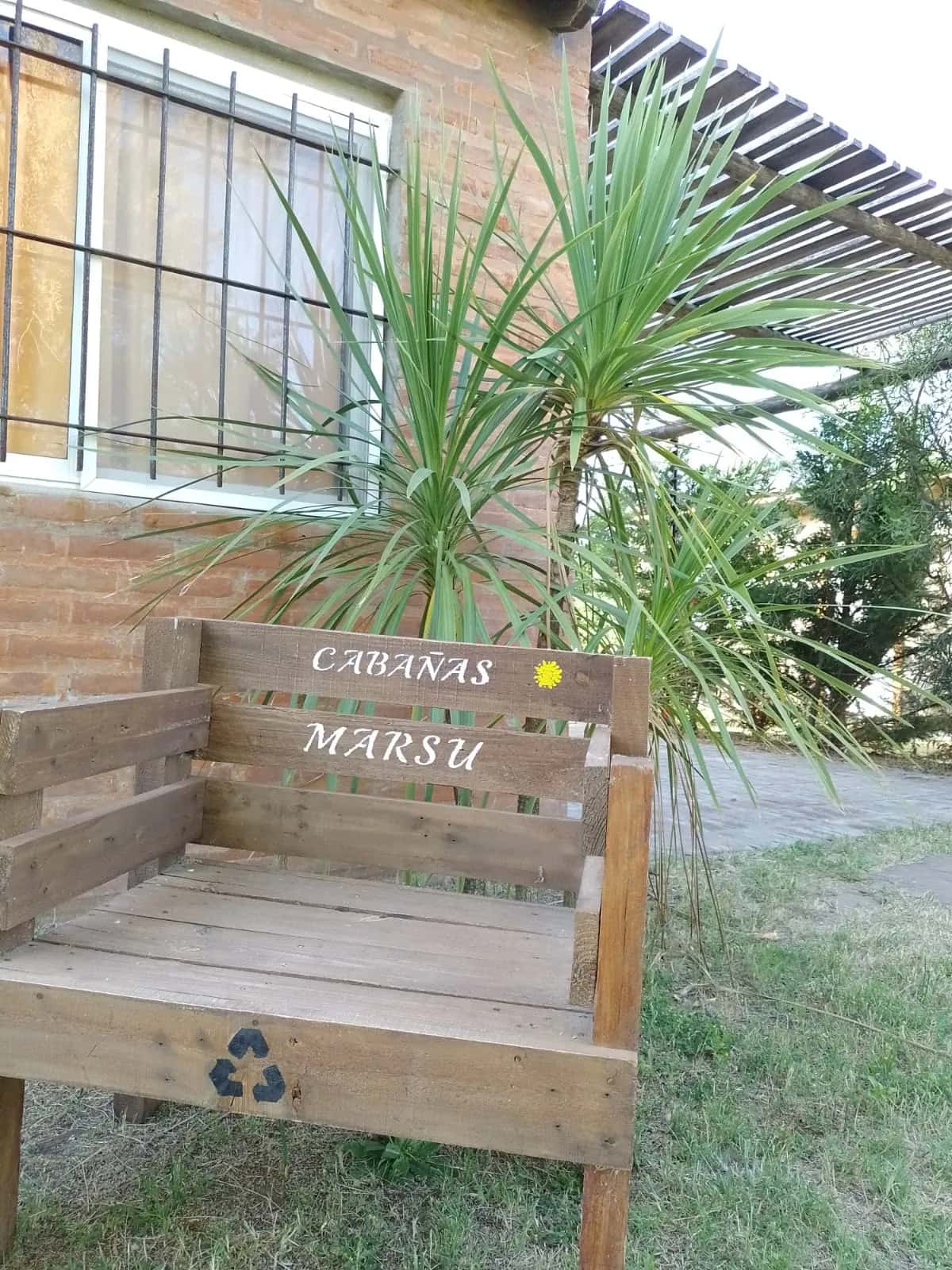 Cochera techada en Cabañas Marsu en Balneario Reta