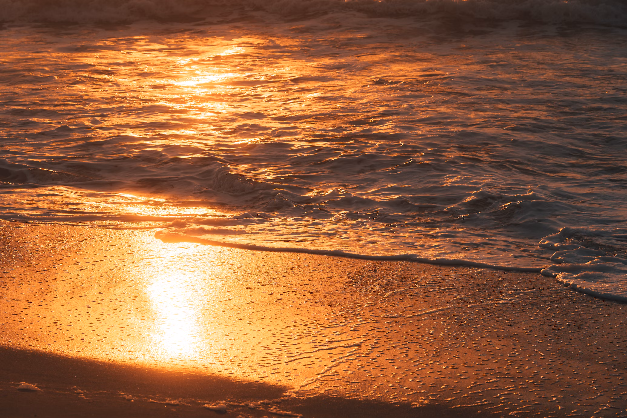 Playas kilométricas y atardeceres de ensueño en Reta