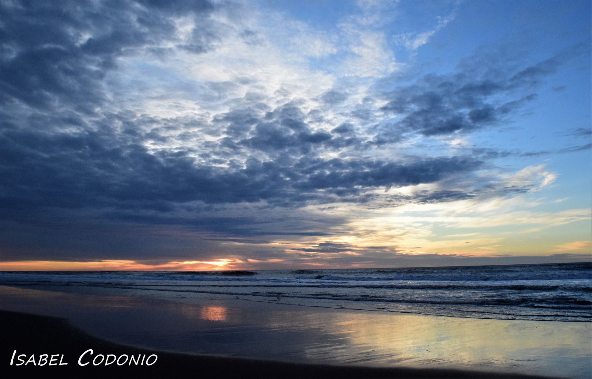 Cielo Nublado sobre la Playa de Balneario Reta
